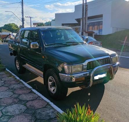 TOYOTA HILUX 3.0 SRV 4X4 CD 16V TURBO DIESEL 4P MANUAL TOYOTA HILUX 3.0 SRV 4X4 CD 16V TURBO DIESEL 4P MANUAL